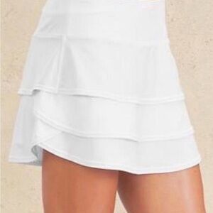 Athleta Swagger White MiniTiered Skort Small Back Pocket Size: M